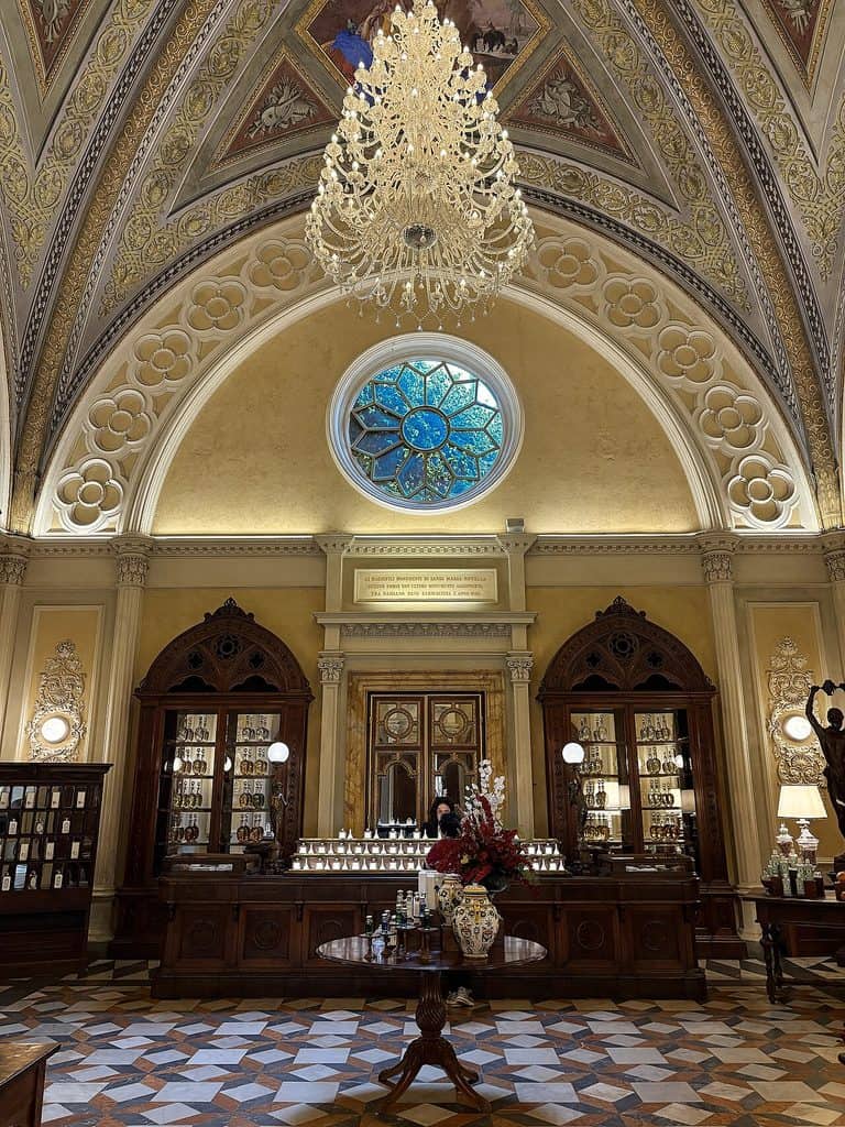 officina-farmaceutica-santa-maria-novella-florence